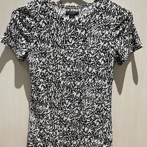 HALOGEN short sleeve black & white top